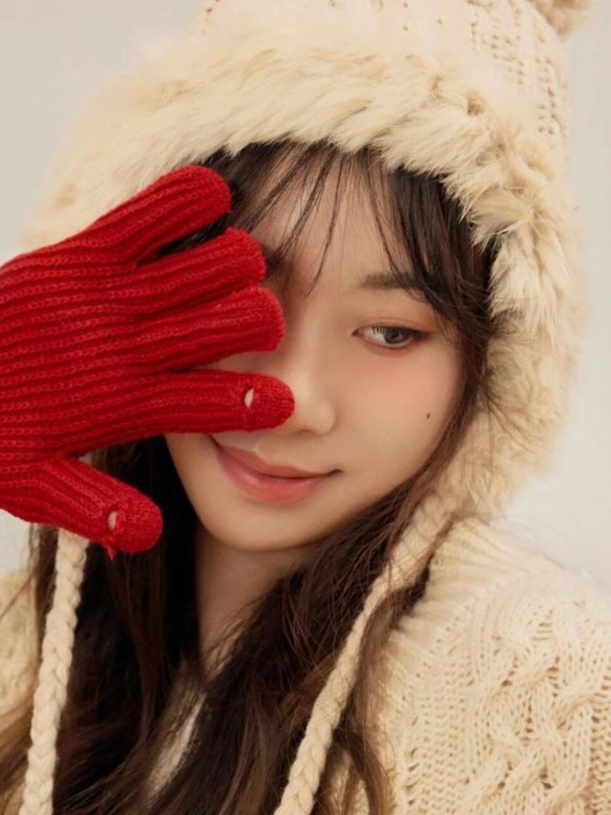 White Sweater Art Photo Studio - Photography Natural Lighting 评论和价格